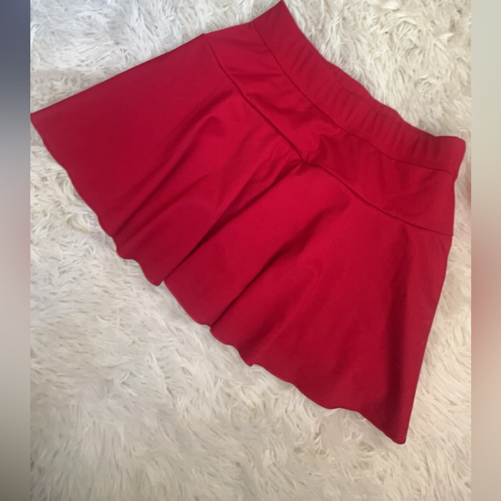 LARGE/ RED /CHEER SKIRT/ WORN ONCE PERFECT CONDITION /FITS SIZES M-XL/